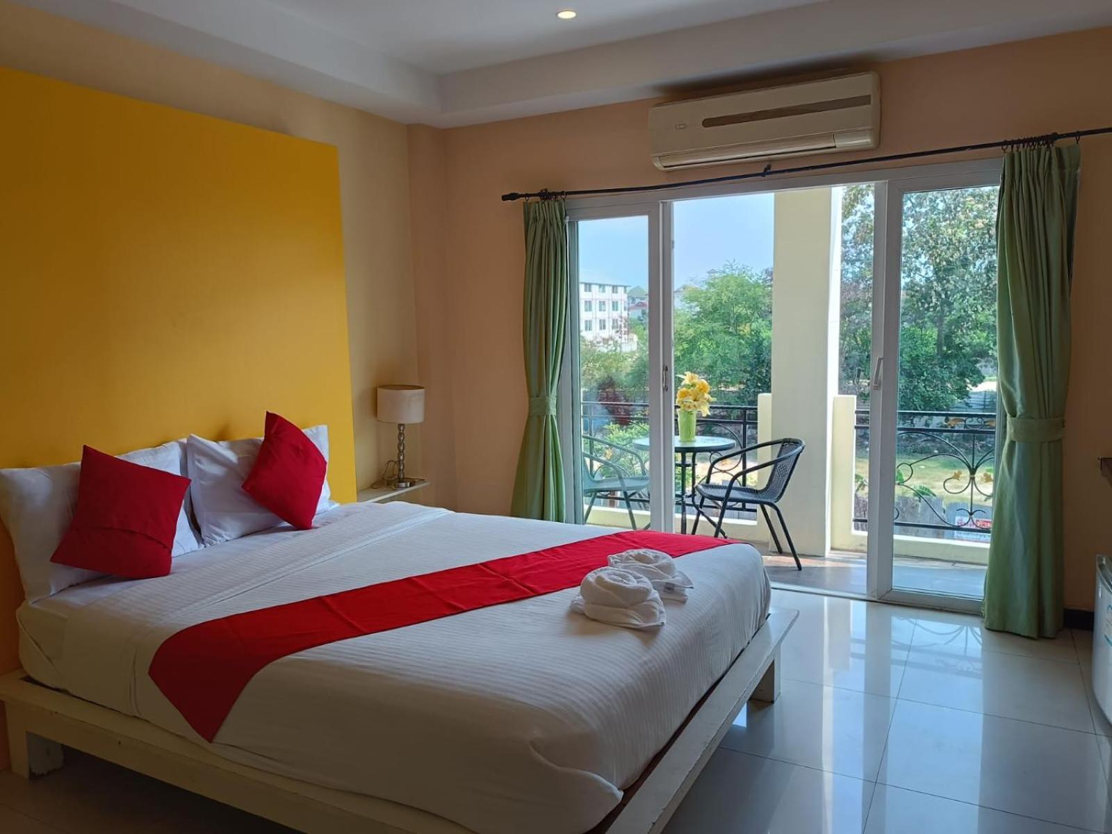 Aura Inn Rooms باتايا المظهر الخارجي الصورة