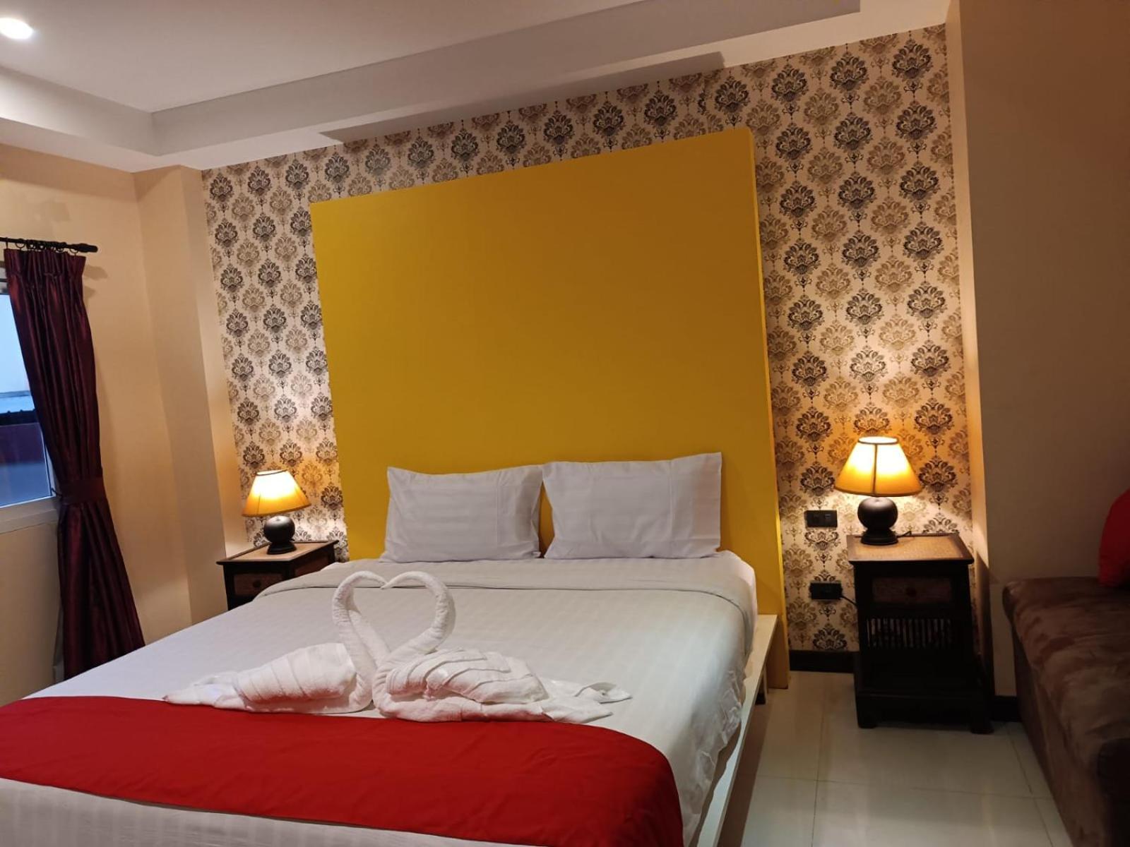 Aura Inn Rooms باتايا المظهر الخارجي الصورة